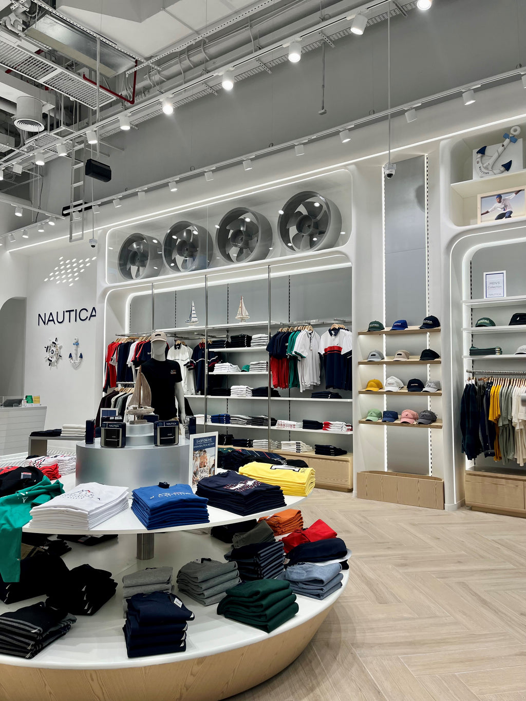 Nautica Opening in The Dubai Mall