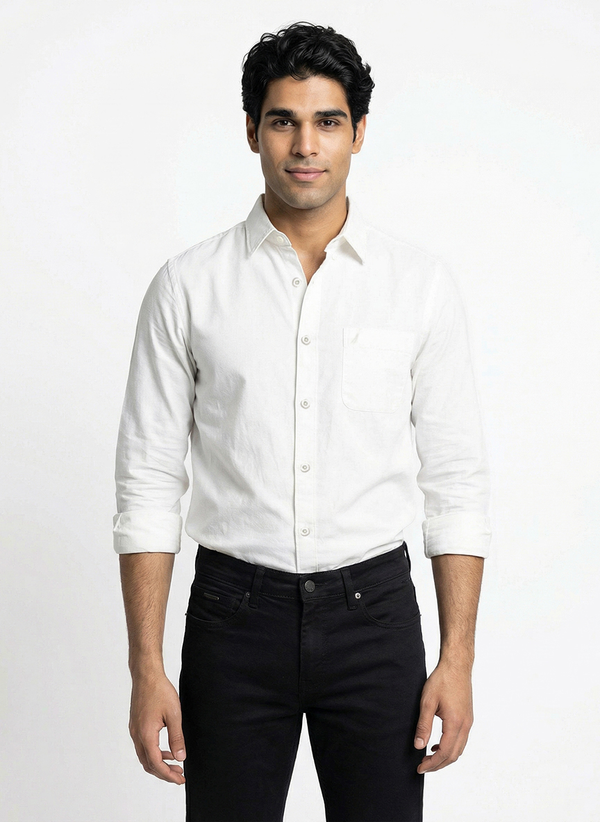 Men's Solid Long Sleeve Oxford Smart CasualShirt - White